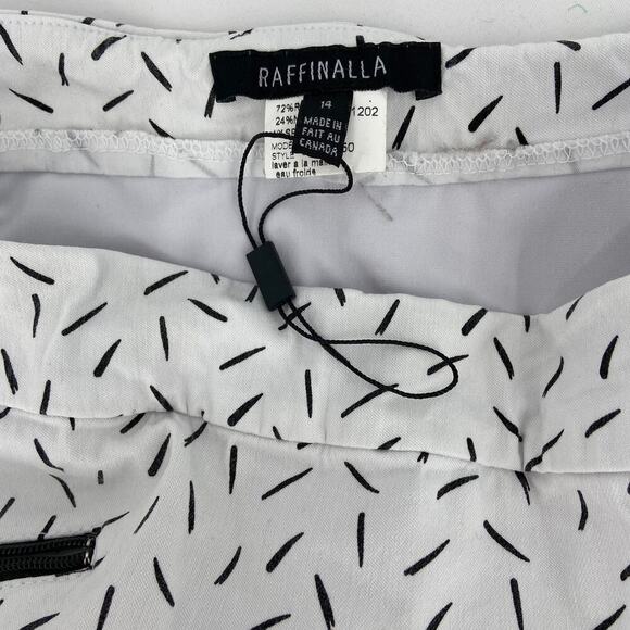 Raffinalla Skort Womens Size 14 White Black Pull On Stretch Built in Shorts - Picture 2 of 10